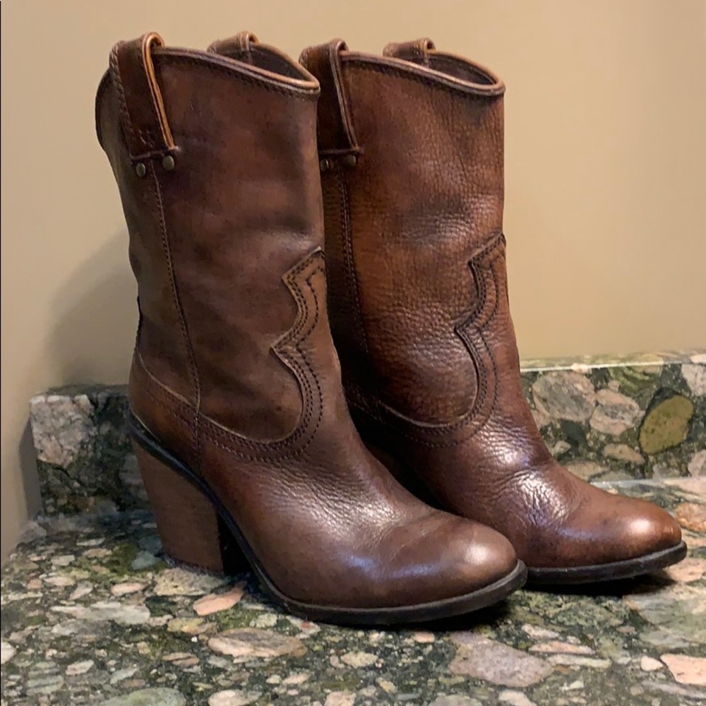 Lucky Brand boots